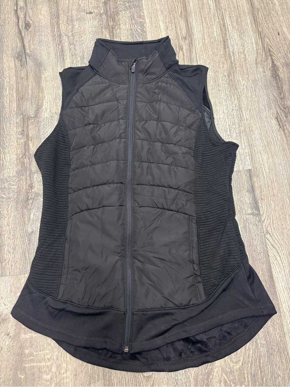 tek gear Black Zip-Up Performance Running Vest